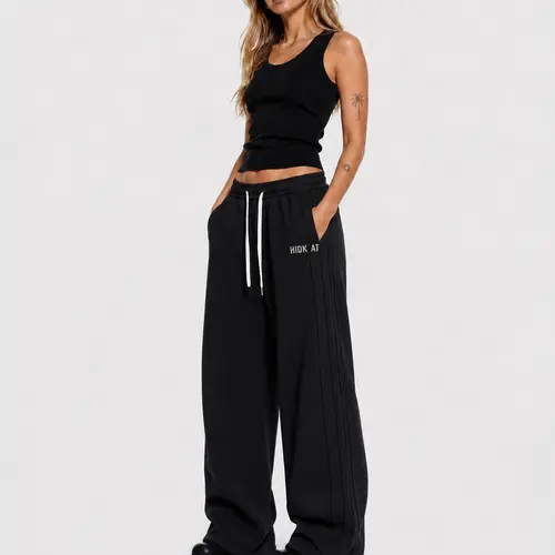 Women's Graphic Sweatpants Wide Leg Drawstring Lounge Pants Relaxed Fit Letter Print Baggy Streetwear Trousers with Pockets for Daily Wear Travel Coffee Runs Casual Outfits Trendy Y2K Inspired Loose Sweatpants Everyday Fashion