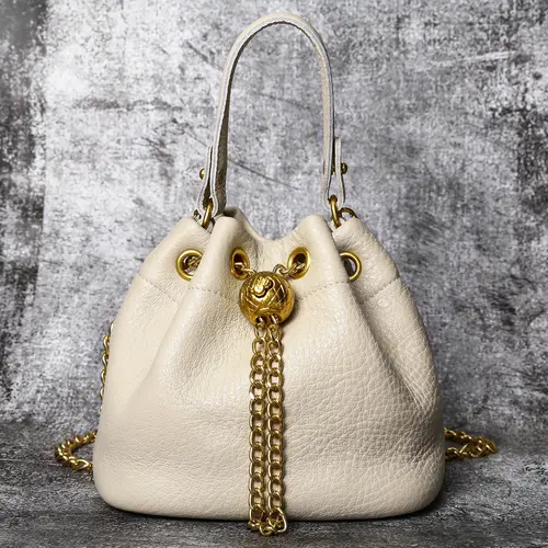 Minimalist Women's Leather Shoulder Bag, Fashion Bovine Leather Drawstring Bucket Purse with Golden Hardware, Versatile Commuter Handbag with Detachable Chain Strap