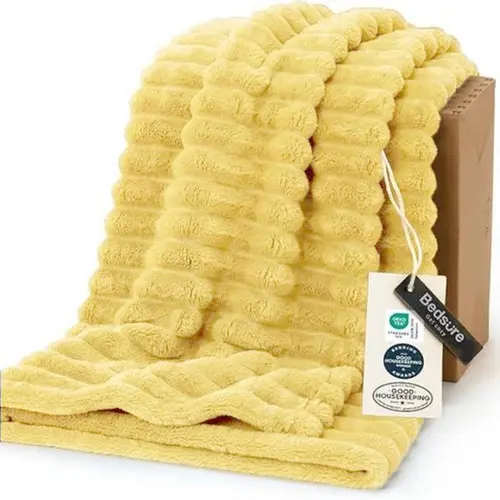 【FallPickDeals 】Bedsure GentleSoft  Blanket for Bed - Cozy Soft Blankets for Women, Cute Large Bedding Fleece Throws for Girls, Watch Party, Multi-Size, Indoor Use
