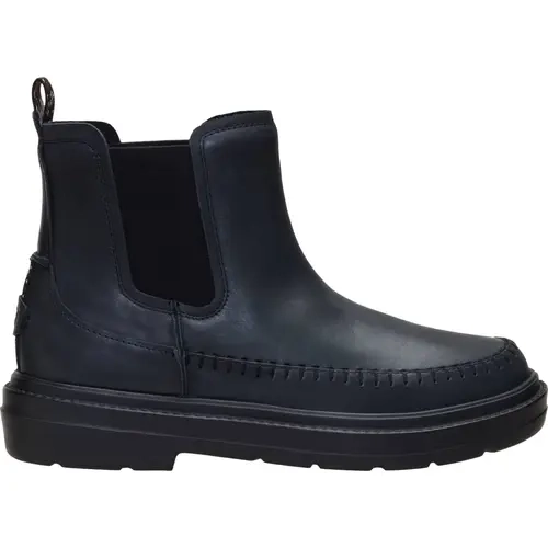 HEYDUDE Sienna Chelsea Boot - Women's Comfortable Slip on Boot