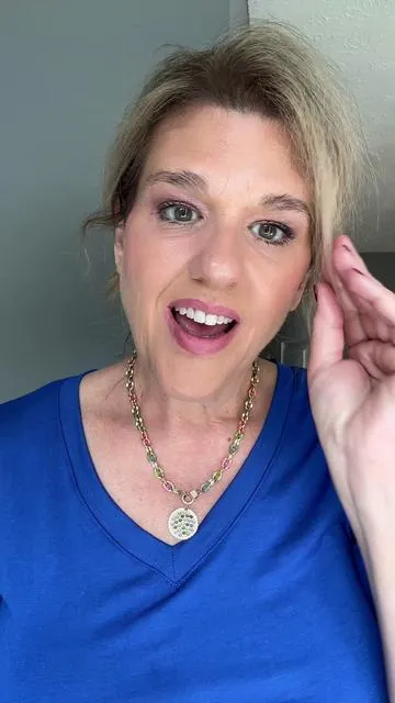 I’ve tried a bunch of neck firming creams. This is by far the best one I’ve used. #turkeyneck #neckfirming #looseskin #saggyneck #firmingcream #skincare #glp1 #mjfam #bariatriccommunity 