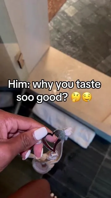 My man can’t resist when i use this!😌 ’Renew Her’ oil helps you taste better & stay wetter NATURALLY🌱 #yonioil #yoniproducts #hygiene #viral #hype #bodycare #showerroutine #femininehygiene  