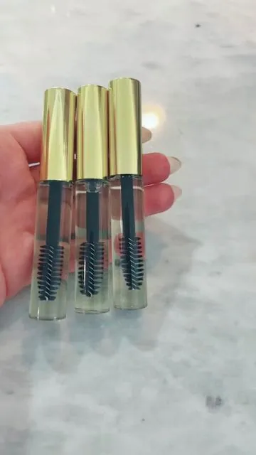 #fyp #foryou #trending  #eyelashgrowth  #eyelashgrowthserum #viralvideo 