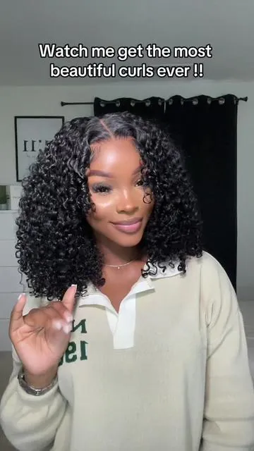 I love me a good curly wig 😍😍@westkisswig #westkisshair#westkiss#wiginstall#gluelesswig#fyp#foryourpage#pourtoi 