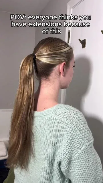 It’s not extensions, it’s Kitsch 😉 #kitsch #kitschponyfull #thickerhairhacks #thinhairhairstyle #thinhairhacks #ugccreator #ugccontentcreator #ugcexample #ponytailhack #itscaitlinvictoria 