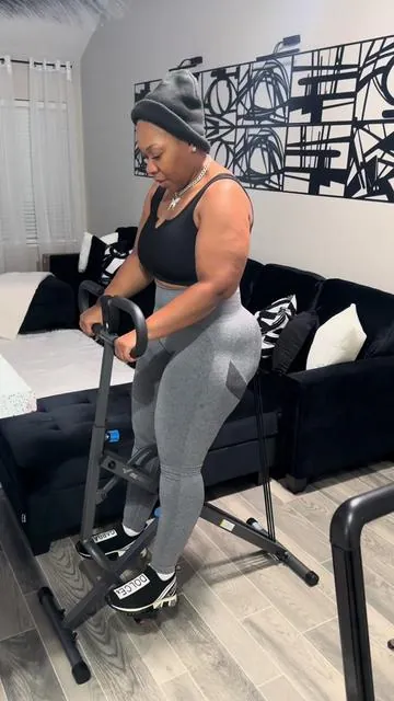 This machine is the truth! If you’re ready to Unbig your back, click on the cart and get yours, Today! #tiktokshop #abs #glutesworkout #homegym #workoutmotivation #health @Merach fitness 
