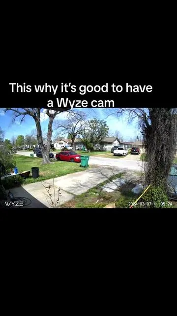I glad i got this wyze cam pan v3 #wyzecampanv3 #wyze #fyp #tiktokshop #onsale #wyzecam #wyzedoorbell #wyzepro #wyzeog #