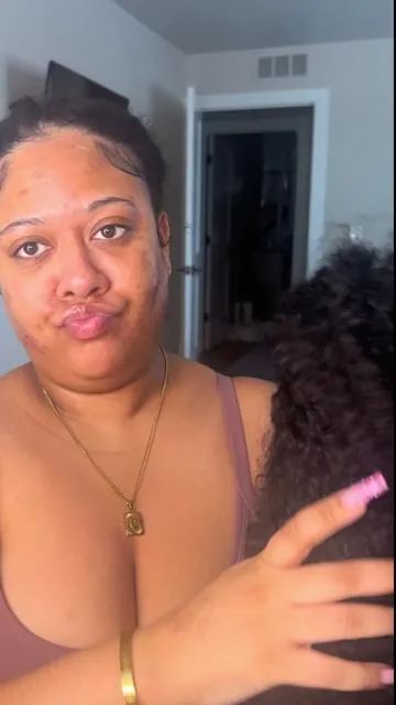 crochet method v part wig apply tutorial ✨✨  @OQHAIR @oqhairshop   #oqhairgluelesswig #tiktokshopspringsale #oqhairtaxrefund #vpartwig #wiginfluencer #washngo #washngoroutine #protectivestyles #naturalhairstyles #caycirnai #fypシ #viral #tiktokshop 