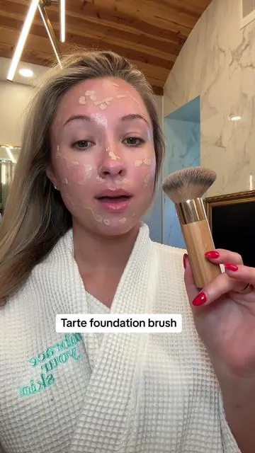 Tarte foundation brush #tartecosmetics #tartefoundationbrush #tartebrush #tiktokspringsale #ttsacl @tarte cosmetics 