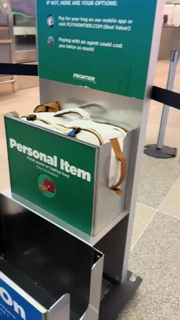This bag is perfect for weekend trips! @Lovevook Bags #lovevookbackpack #travelbag #personalitembag #travel #travelmusthaves #overnightbag #fyp #foryoupage #foryou #traveltiktok #traveltips #travelingonabudget 
