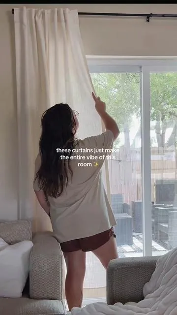I just have such a thing for texture lately, and these linen curtains are EVERYTHING ✨ #linencurtains #homedecorideas #livingroomdecor #livingroomcurtains #homedecor #novahomeshop @NovaHomeShop 