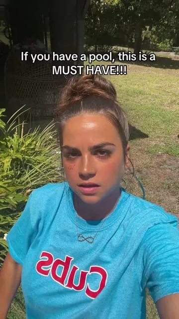 I was using one of those manual vacuums with the water hose, and I will NEVER go back 🙌🏼 #fyp #poolowners #pool #poolcleaning #poollife #pools #foryoupage #foryour #viral #tiktok #tiktokviral #kendallsmith904 #tiktokshop #tiktokshopfinds 