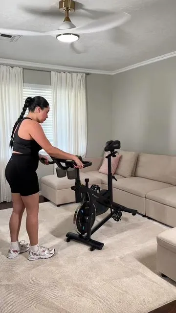 just incorporated this bike into my workouts 🖤😮‍💨 thank you @Merach fitness @Merach fitness #cycling #biketok #workoutbike #biking #cyclingworkouts #merachfitness #marachpartner #merach #cyclingclass #cyclingathome #workathome #sahm #sahmworkout #wfhmomlife 