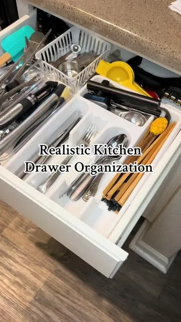 Organizer on sale for 50% off on Tiktok shop, and fits many different drawer sizes! @Suhope  #fyp #kitchenorganization #organize #drawerorganization #storage #silverware #realistic #tiktokshop #creatorsearchinsights 