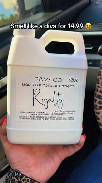 #royalty #howtosmellgood #gooddeals 