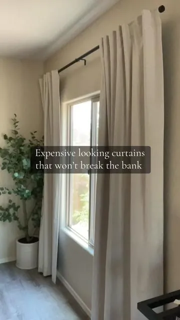 #curtians #home #homedecor #interiordesigner #interiordecor #interiorstyling #homedecor #fypp #livingroomdesign #livingroominspo #livingroomdecor 
