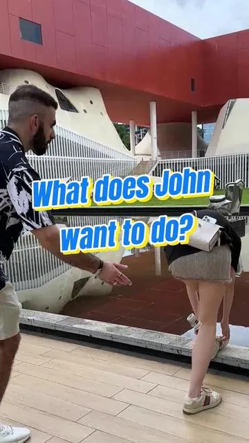 It is anti-peep at 28 degrees, effectively protecting your privacy. Buy one and give it a try!#magicjohn #tiktokmademebuy #losangeles #screenprotector #tiktokmademebuyit #newyork #usa_tiktok 