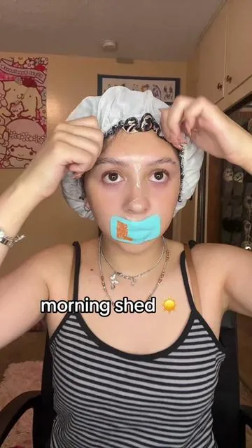 morningg shed!!☀️☀️ #morningshed #morningroutine #shed #facemask #hydratingfacemask #collagenfacemask #mouthtape 