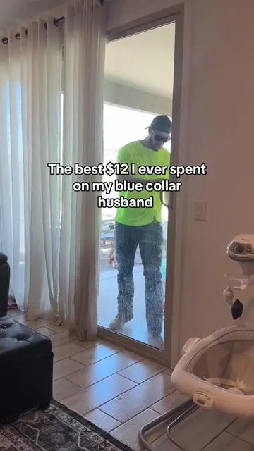 MUST HAVE FOR BLUE COLLAR WORKERS!! #portablefan #bluecollarboys #bluecollarworker #bluecollarworkers #bluecollarjobs #constructionworker #constructioncheck #constructionlife💪👷‍♂️ #bluecollarlife #tiktokshopbacktoschool #constructionlifebaby #personalfan 