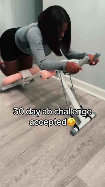 My abs were on fire ! Good core workout. Dedicated to getting my waist snatched #fitnessjourney#coreworkout #losebellyfat #snatchedwaist #abmachine #coreworkouts #CapCut 
