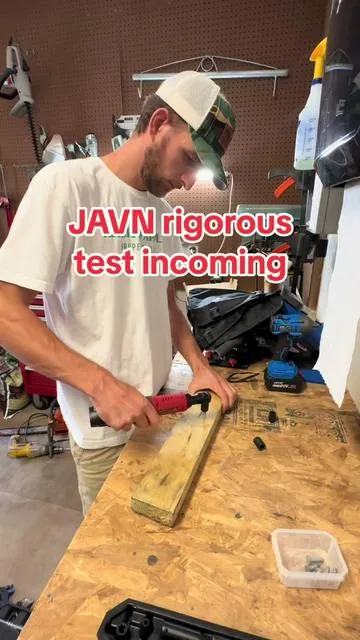 This electric ratchet is a beast and for 30$ you cannot ask for a better tool. #tools #JAVN #electricratchet 