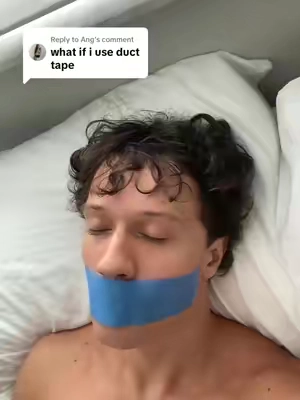Replying to @Ang only use the speacial mouth tapes #sleephacks #mouthtape #mogging 