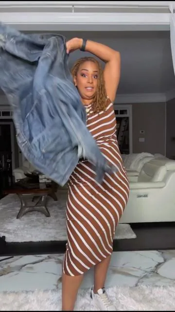 This dress is so nice, cute and comfortable🤎🤎🤎🤎🤎🤎🤎 🚨🚨🚨ONLY $10🚨🚨🚨 #creatorsearchinsights #thisdress #fashionistafaves #stripedress #dress #dresses #fallfashion #fall #affordable #comfortable #musthaves #fashion #fashiontiktok 