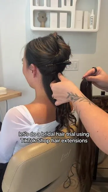 #bride #bridalhair #bridetobe #hairtok #weddinghair #clipinhairextensions #hairextensions 