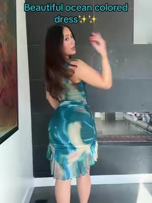 The colors of this dress changed my brain chemistry ✨🏝️ #dresses #summerdress #mididress #bluedress #tiktokshop 