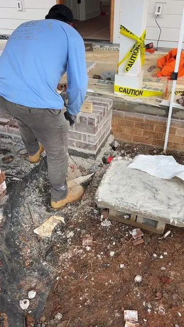 7415656226371030302