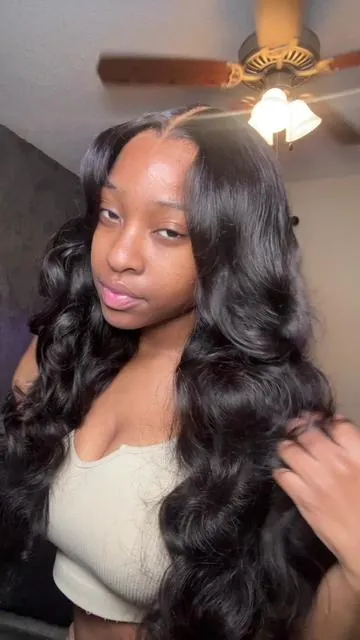 Im not good at curling but these curls ate😍😍😍 @Pizazz Hair Shop @pizazzhairstore  #pizazzhairamazon #wigstyling #wiginstall #wiginfluencertips #wiginfluencerjourney #viral?fypシ  #itsshaniya_ #fyp #amazonfinds #amazonwigreview #pizazzhair 
