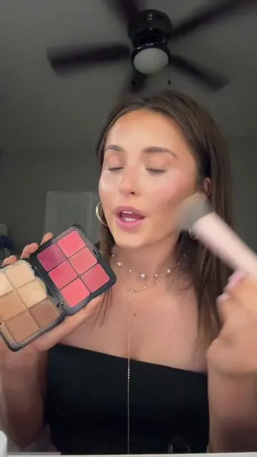 Like hello??? BEST MAKEUP EVER!!! @makeupforever #makeupforevernewarrivals #tiktokshopnewarrivals #falldealsforyou #treasurefinds 