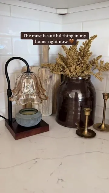 This is actually my favorite item of decor in my house right now. I think it would make to be such a dreamy Christmas present. This beautiful candle warmer!! This is going to prolong the life of your candle by so much, it doesn’t burn and melt away like it normally would when you light them. it’s so so good! 🕯️ #candlewarmer #candlewarmerlamp #tiktokshop #ttshop #ttshopfinds #christmaspresents #homedecor #candle #CapCut 