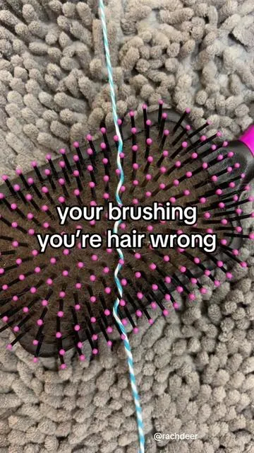 Use code UNBRUSH16 to SAVE $2 on your UNBRUSH! 👩‍🦳 Brush for detangling Unbrush Hair brush #creatorsearchinsights #unbrush #unbrushreview #unbrushhairbrush #detanglehair #falldealsforyou 