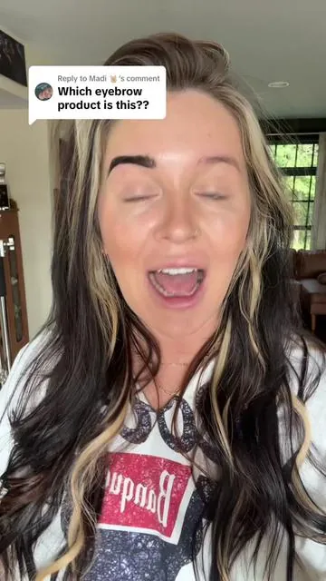Replying to @Madi 🤘🏼 @Wonderskin Beauty has the best brow tiny #browtint #wonderskin #makeup #browstain #brows #eyebrows #makeuphacks 