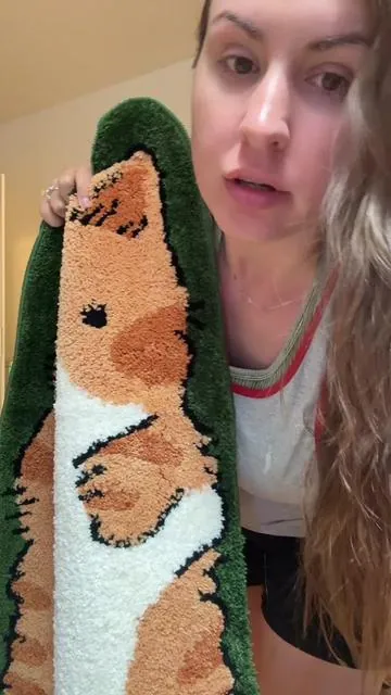 🐈 Quickest ordering decision ever. Omg this rug is so friggin cute. I can’t get over it. #falldealsforyou #TikTokshopblackfriday #tiktokshopcybermonday #catrug #accentrug #arearug 
