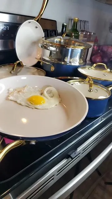 12pcs Signature Ceramic by Got @Gotham Steel  #falldealsforyou #tiktokshop #ad #ollas   #sartenes #gothamsteel #cookware #cookwareset #kitchenware #utensiliosdecocina #cosina #cosinando #huevo 