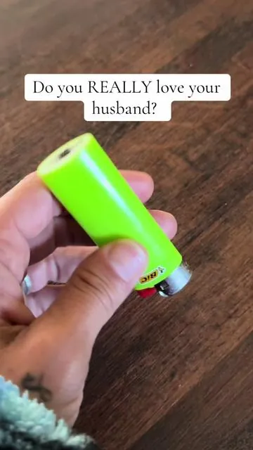 Do you love your husband? #tiffanyzdiary #ilovemyhusband #irritatedlung #coughandcoldseason #mulleingummies #mulleingummy #smokers 