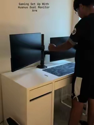 Were working on my little brothers gaming set up! Were not done yet but were getting there🎮 #huanuo #huanuodualmonitorarms @HUANUO #techrecs #christmasgiftideas #falldealsforyou #foryoupage #tiktokshopblackfriday #gaming #GamingSetup #screenmount #tektok #techtok 