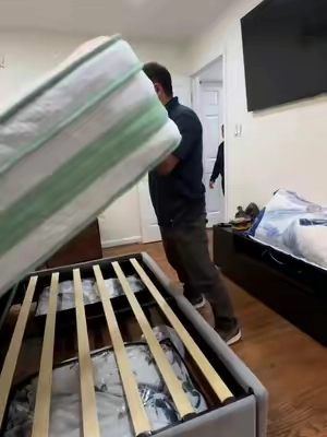 Si tienes dolor de espalda este es el colchon que necesitas. Bueno bonito y barato!