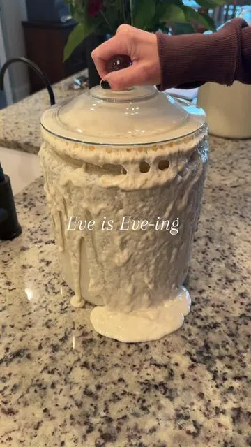 Eve is Eve-ing 🫶🏼 #sourdough #fyp #sourdoughtok #breadtok #sourdoughtiktok #sourdoughbread #sourdoughbaking #sourdoughstarter