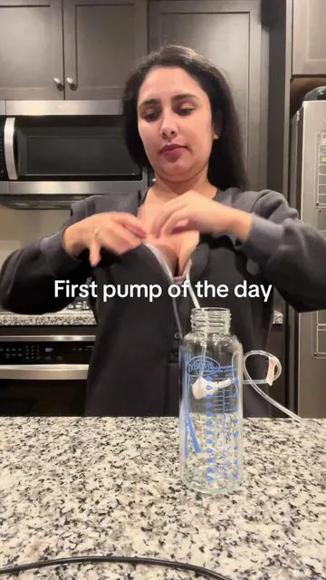 First pump of the day using my @BabyBuddha use code LIZAAAAMARIELLE for $$ off link in bio #asmr #exclusivelypumping #lactation #pumpandpour #pumpingmama #justenougher #babybuddha #momcozy 