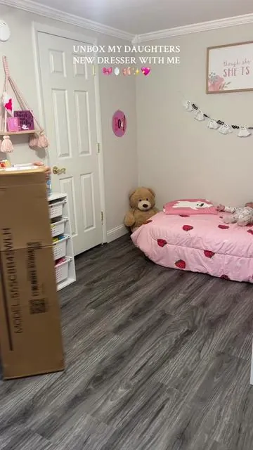 Baby girl desperately needed a dresser and as usual tiktok shop came through 🤌🏼 #unbox #unboxing #unboxwithme #homefurnishing #homefurniture #tiktokshop #tiktokshopfinds #tiktokshopping #tiktokshopmusthaves #falldealsforyou #sahm #sahmlife #sahmsoftiktok #sahmtok 