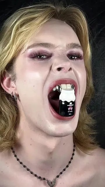 i bought this with my own money lmaoo worth it…. #makeup 