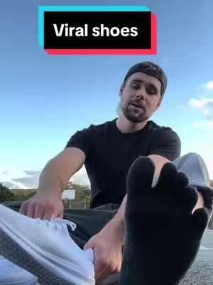 These shoes are actually pretty sick!#tiktokmademebuyit #viralvideo #TikTokShopFallSale #FallDealsForYou #mensshoes 