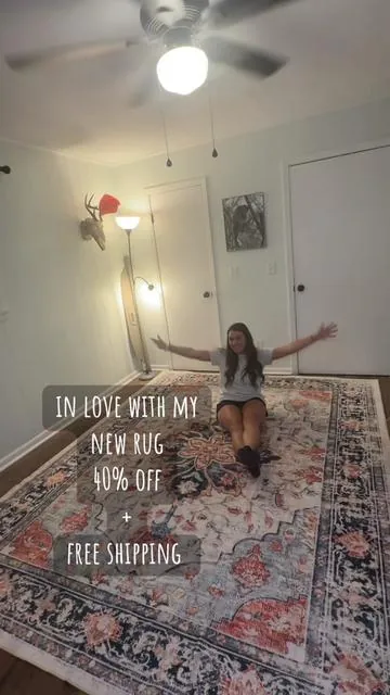 i am obsessed!!! may be my new living room rug because i like it more than the other one i have in there 😆  #nonslip #nonsliprug #rugsoftiktok #christmasideas #housedecor #tiktokshopfinds #machinewashable #freeshipping #flashsale #housetok #rugtok ##greatquality  #novemberdeals #christmasgiftideas #stainproof #blackfridayearlydeals 