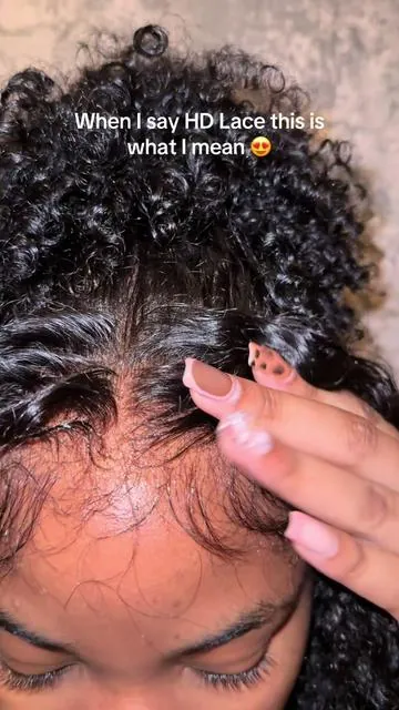 WTF? plus the wash & go is over a week old @westkisswig @WestKiss Hair Store   #fypシ #hdlacewig #gluelesswig #curlywig #iheartchelsea #hairtutorial 