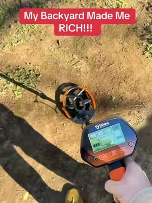 I Found Treasure In My Backyard…. #shorts #metaldetecting #treasure #coin #rich #tiktokshop #ttshop #tiktokblackfriday #christmas #fyp 
