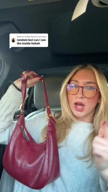 Replying to @Kailee Davis i literally can’t get over how much i can fit in this purse while still being the perfect size #everdaypurse #whatsinmybag #whatsinmypurse #purse #ttshoppurse #ttshopbag #ttshopfinds #tiktokshopblackfriday #tiktokshopfinds 