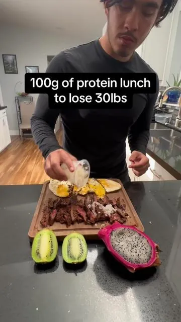 How I lost 30 lbs in 6 months #fitness #food #diet #fitnesslifestyle #gym #blackfriday #tiktokshopblackfriday #bodybuilding #healthy #creatorsearchinsights 
